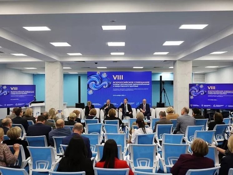 Тульский опыт по кадровой работе в медицине распространят в РФ