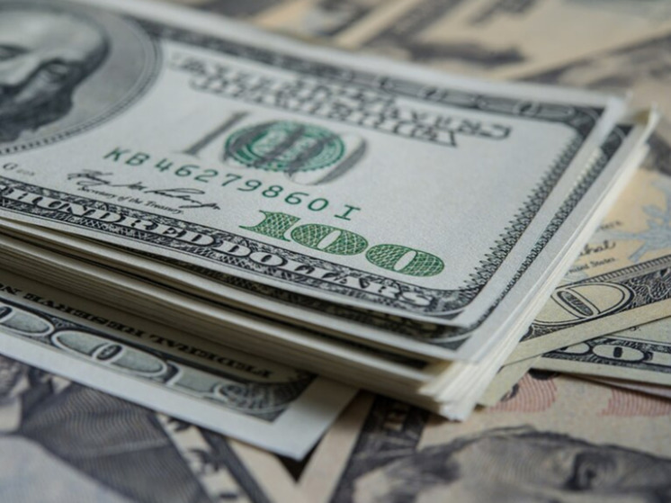 A rush demand for currency was recorded in mid-autumn