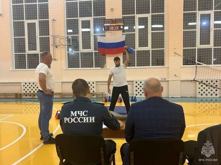 В воздух поселка Красное НАО взметнулись пудовые гири