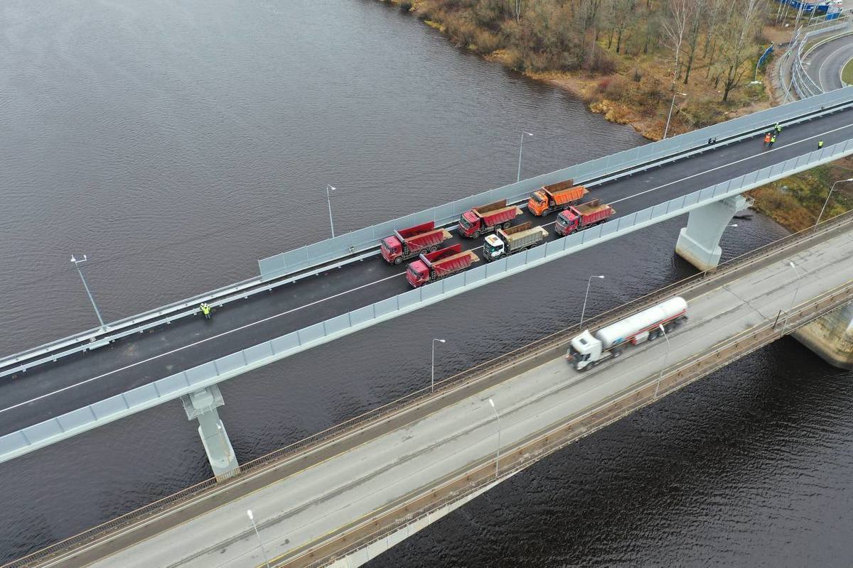 Новый мост-гигант через реку Волхов прошел испытания