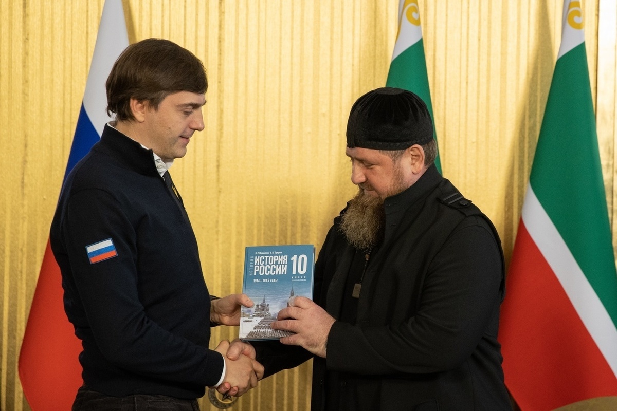 Kravtsov discussed with Kadyrov the new edition of the textbook