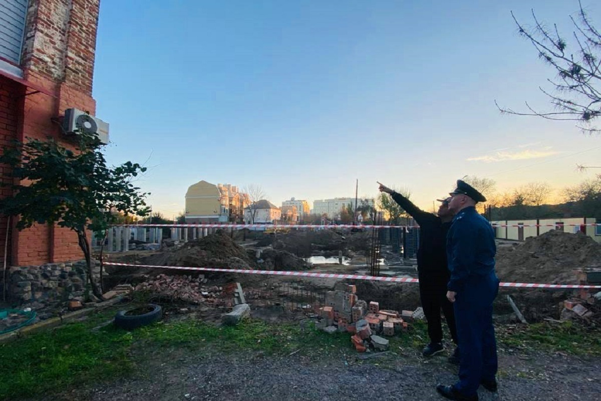 В Астрахани проверят сообщения о повреждении объекта культурного наследия