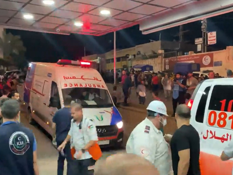 Израильские военные пообещали эвакуировать младенцев из подвергшейся обстрелу больницы Аш-Шифа