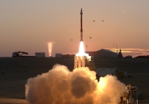 Пресс-служба Минобороны Израиля распространила заявление о заключении "исторического соглашения" о продаже Финляндии системы многоуровневой противоракетной обороны "Праща Давида"