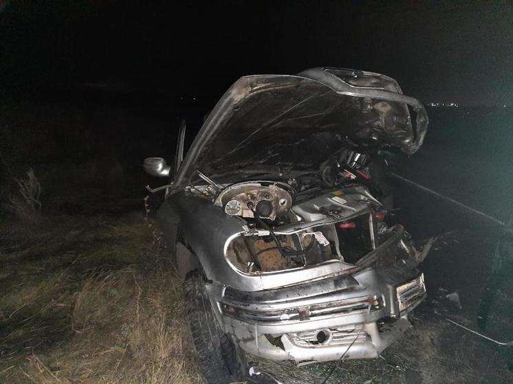 Под Воронежем при столкновении фургона и «Волги» пострадали 50-летний водитель и 19-летняя девушка
