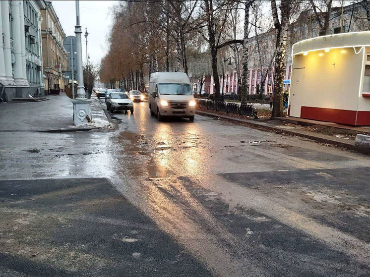 Движение по перекрытой улице в центре Кемерова возобновлено