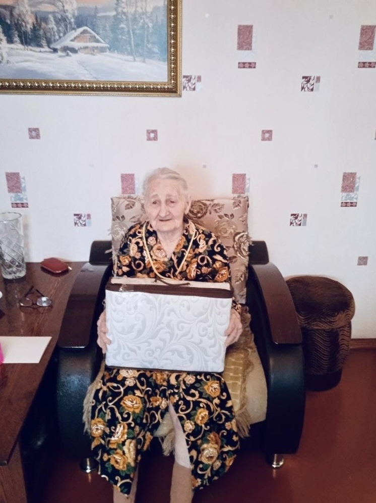 Курянка Татьяна Мальцева отметила свой 100-летний юбилей