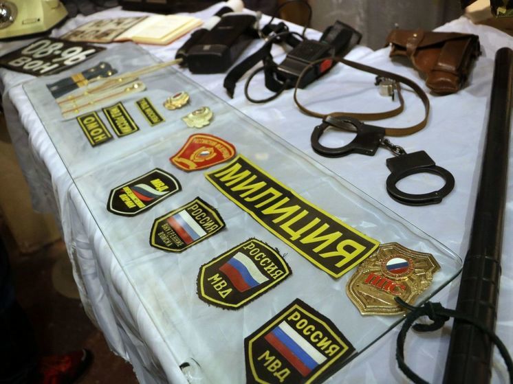Выставка ко Дню сотрудников правоохранительных органов открылась в Вологде