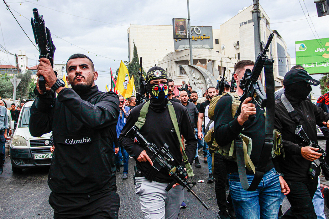 Похороны ХАМАС, работа ЦАХАЛ в секторе Газа: кадры палестино-израильской войны