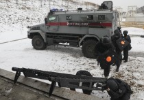 Депутат Госдумы Александр Хинштейн сообщил, что руководство Росгвардии отменило недавно изданный приказ, по которому сотрудникам ведомства запретили проводить какие-либо модификации служебного оружия и потребовали вернуть оружие в "штатное состояние"