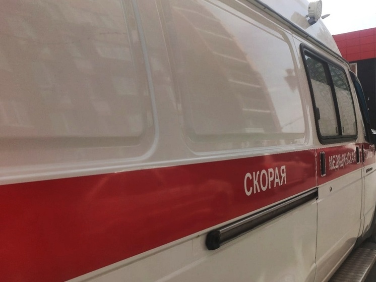 В Ростовской области мужчина избил сотрудницу скорой медицинской помощи