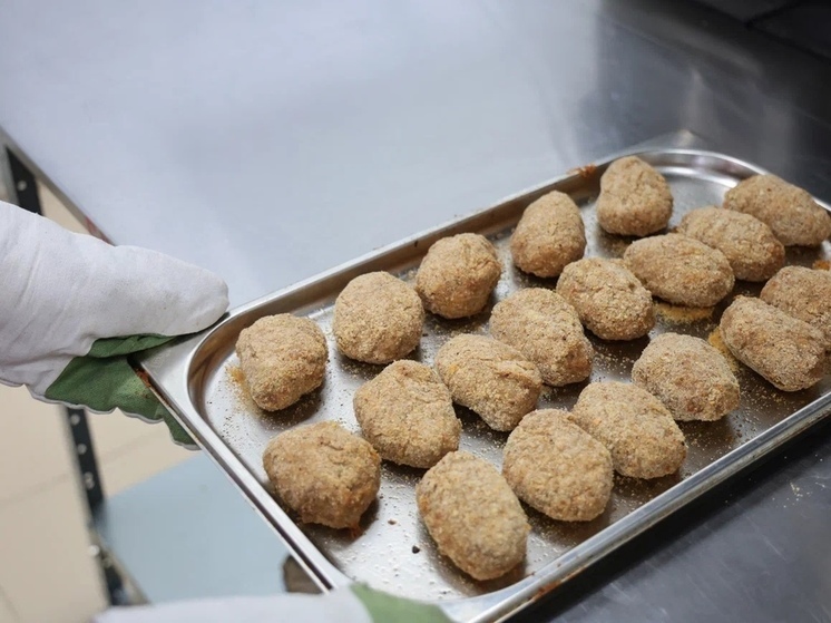 Котлетный аппарат из архангельской школы способен накормить каждого жителя Майской Горки