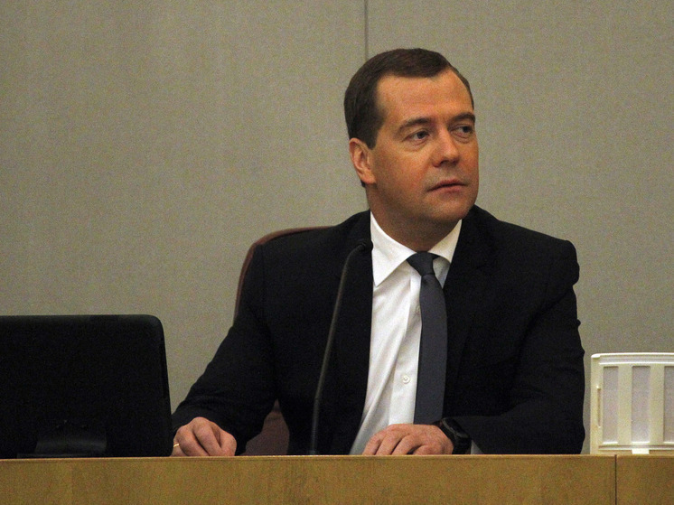 Медведев: Западу не удалось устроить научную блокаду для России
