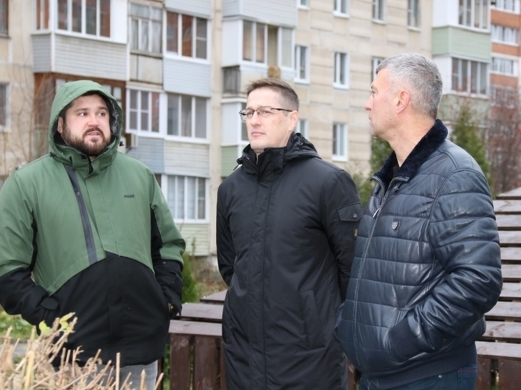 Депутаты Рязанской гордумы провели выездное совещание комитета по ЖКХ