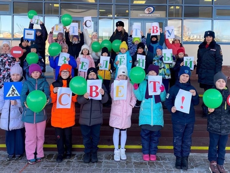 Сотрудники ГАИ в Югре объявили детству – зеленый свет