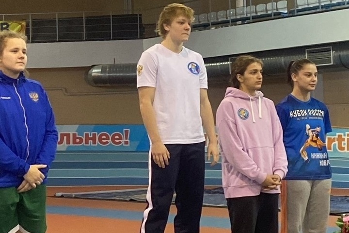 Спортсменка из Тихвина вошла в состав сборной России по женской борьбе