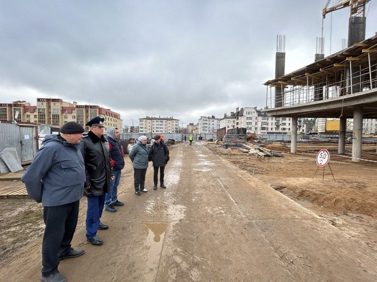 В Ярославле прокуратура проверила ход строительства школы