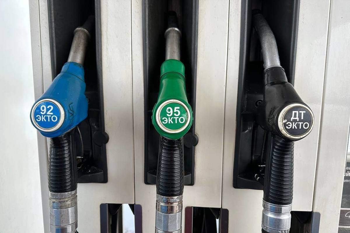 Цены на бензин в Калининградской области выросли на 11% за год
