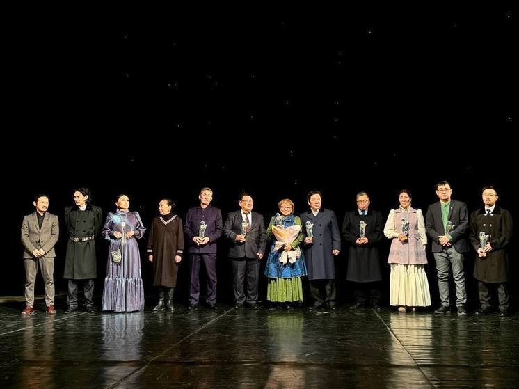В Якутске вручили премию имени якутского писателя Алампа
