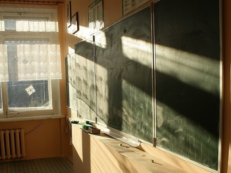 В российских школах могут ввести обязательный предмет семьеведение