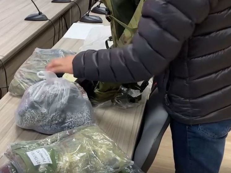 Участникам СВО передадут одежду и тактические рюкзаки из Орловской области