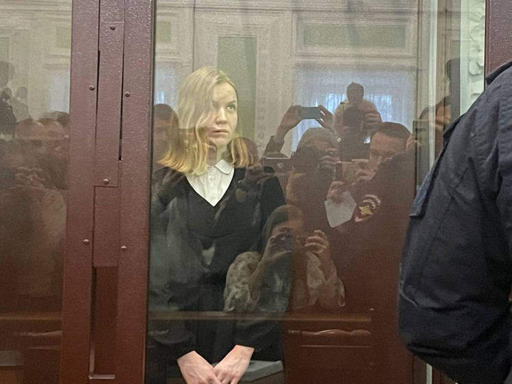 Дарья Трепова отказалась признавать вину в убийстве Владлена Татарского 5ba43279bd8350dad97709310cbde508