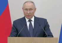 Президент России Владимир Путин на награждении членов избирательных комиссией в Ново-Огарево коснулся темы наблюдателей