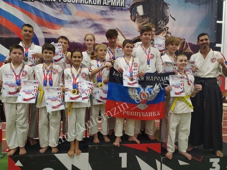 Юные спортсмены из ДНР вернулись с благотворительного фестиваля единоборств
