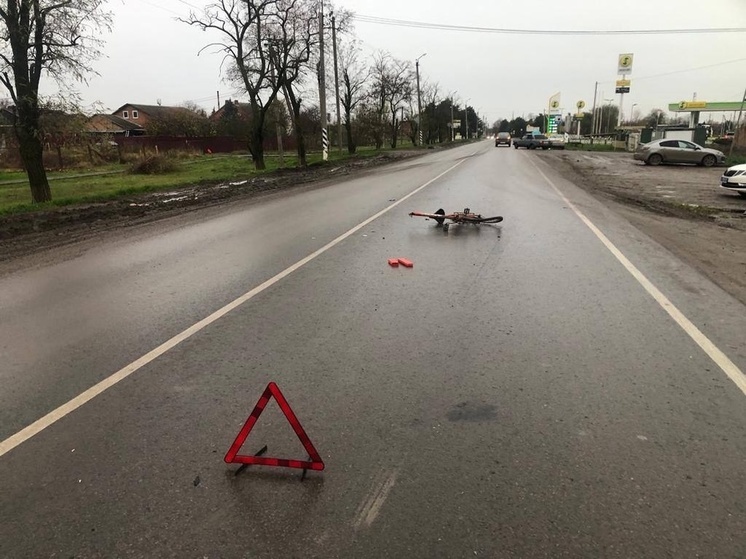 В Ростовской области велосипедист погиб под колесами авто