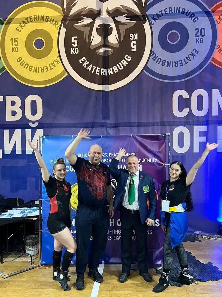 Пауэрлифтеры Бурятии завоевали медали на Международных соревнованиях