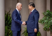 Президент США Джо Байден после встречи с председателем КНР Си Цзиньпином восхитился его китайским лимузином и рассказал ему о собственном «Звере»