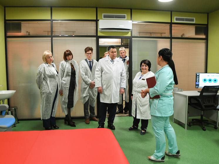 Губернатор Игорь Руденя посетил тверской Центр имени Аваева