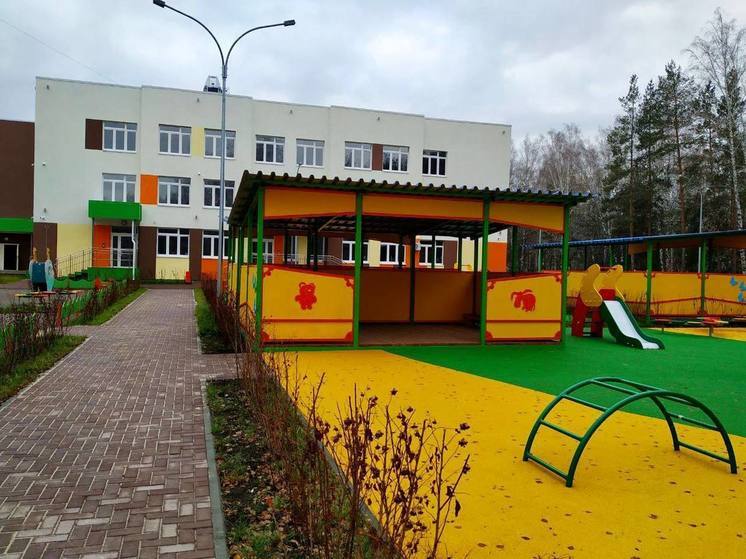 В челябинском микрорайоне «Парковый» завершили строительство двух детских садов