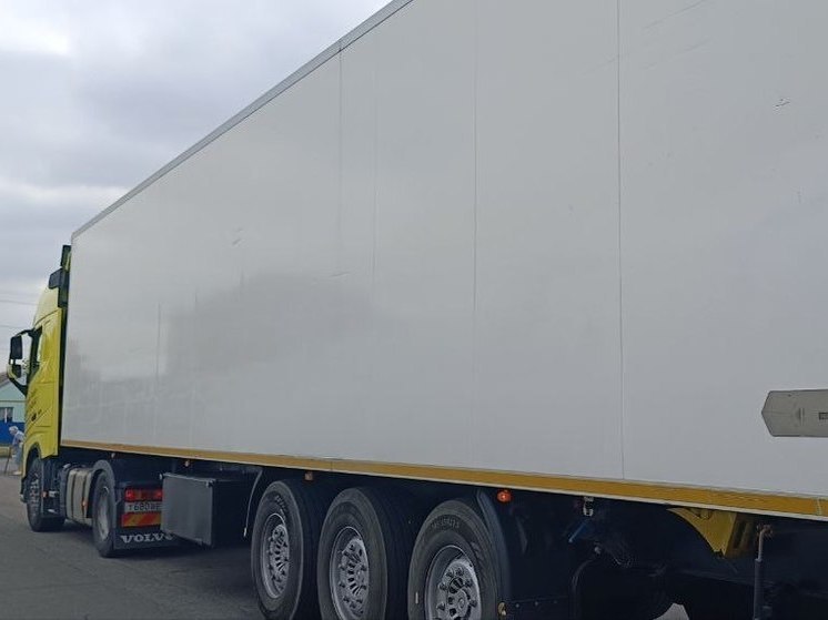  Ямал передал Волновахе более двадцати тонн цемента