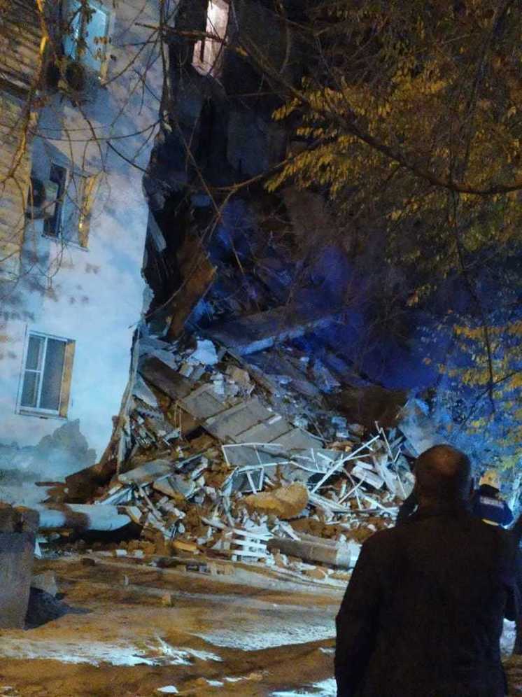 После обрушения дома в Астрахани создали оперативный штаб