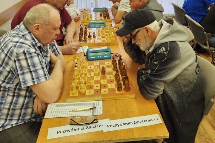 Хакасия заняла второе место на турнире по шахматам среди слепых