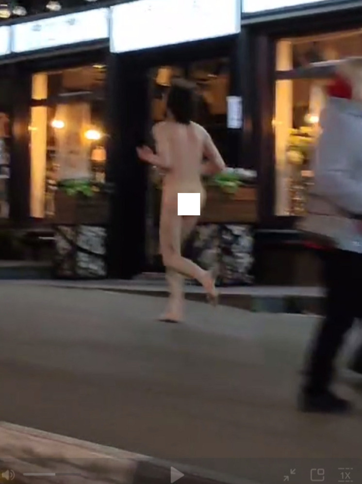 Бегать голым по улицам Кисловодска мужчину заставили голоса в голове