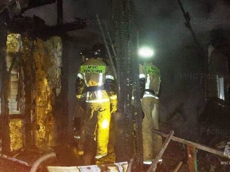 Два человека погибли на пожаре в Нижнеудинске