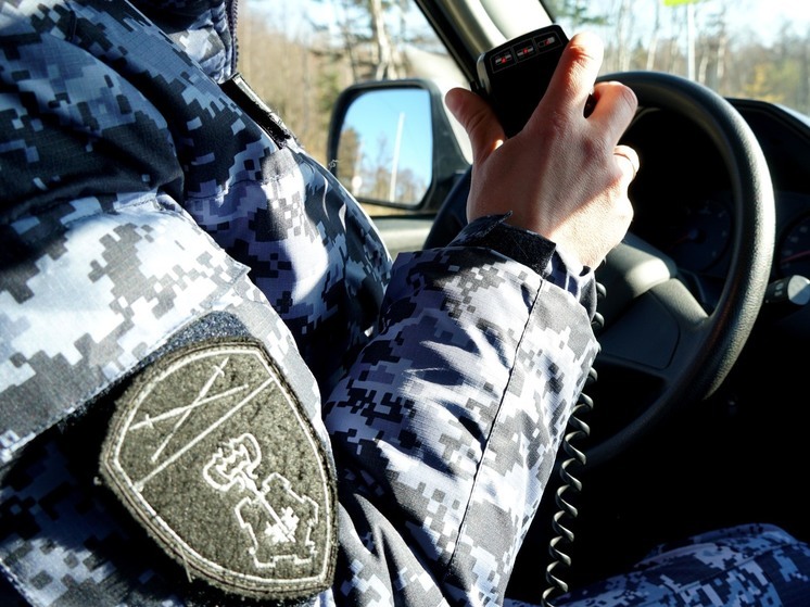 Житель Южно-Сахалинска расплатился на АГЗС сувенирной купюрой