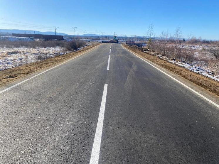 В Нижнеудинском районе отремонтировали подъезд к посёлку Шумскому и участок автодороги Нижнеудинск — Порог