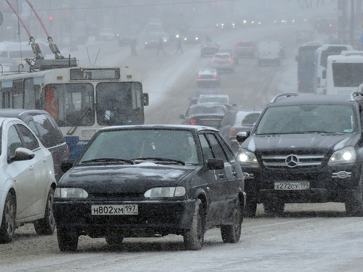 Гололедицу в Подмосковье спрогнозировали до утра воскресенья