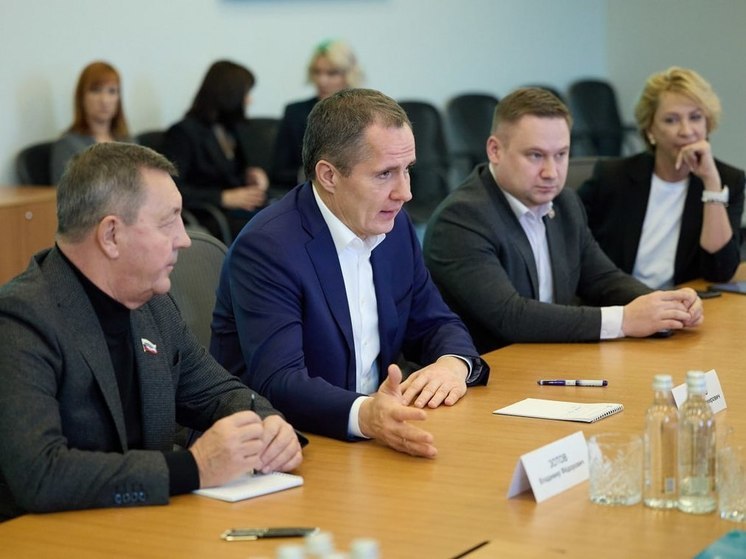 Гладков и Греф подписали соглашение о сотрудничестве: в Белгородской области запустят «Школу 21» для обучения IT-специалистов