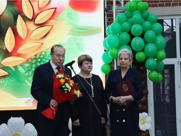 Депутаты Тулоблдумы поздравили коллектив областного дома ребенка №1 с юбилеем