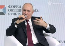 Владимир Путин на пленарном заседании Международного культурного форума ответил на вопрос о том, какой роман он бы сейчас написал и как бы его назвал