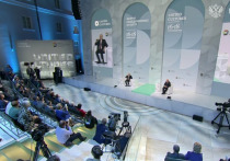 Владимир Путин на пленарной сессии Международного культурного форума прокомментировал эмоциональные высказывания деятелей культуры, осудивших СВО