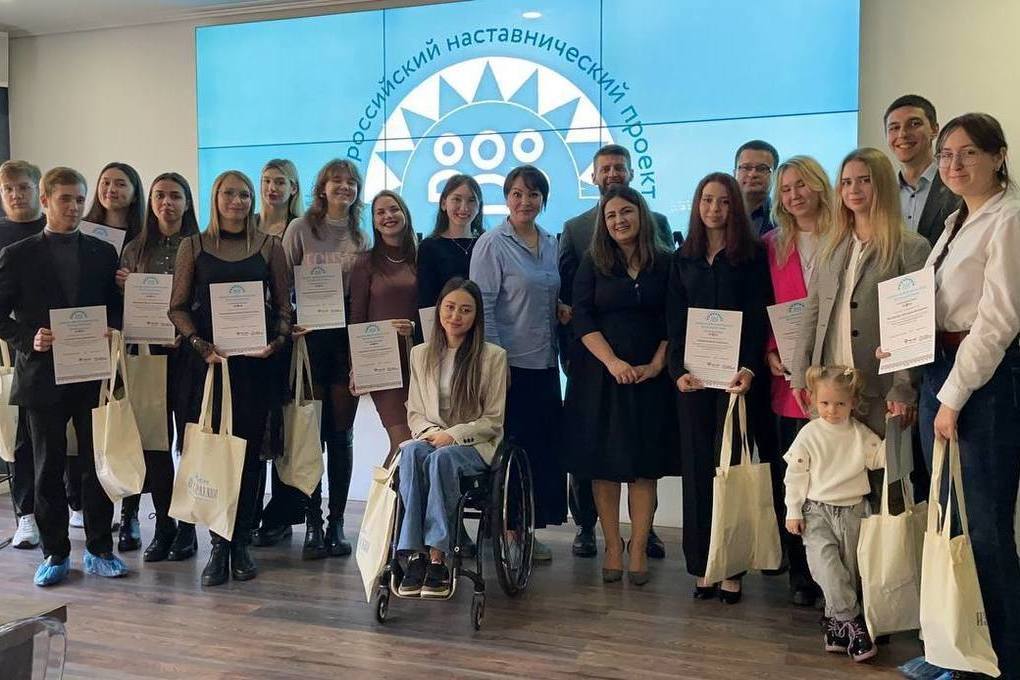 В Астрахани 25 выпускникам Южной Школы межэтнической журналистики вручили сертификаты