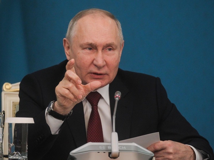 Путин пообещал поддержать закон об ограничении использования иностранных слов