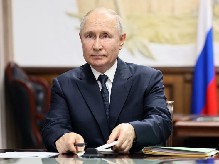 Песков: Путин не общался с Уриным и Гергиевым на форуме в Петербурге