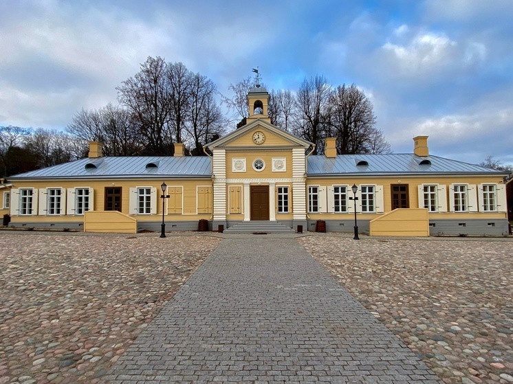 Библиотечный флигель отреставрировали в парке «Монрепо»