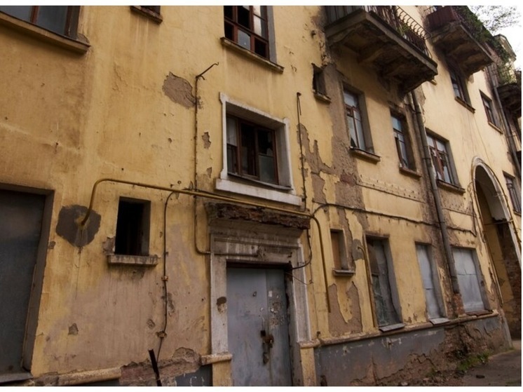 169 квартир в двух аварийных домах выкупит мэрия Новосибирска за три года